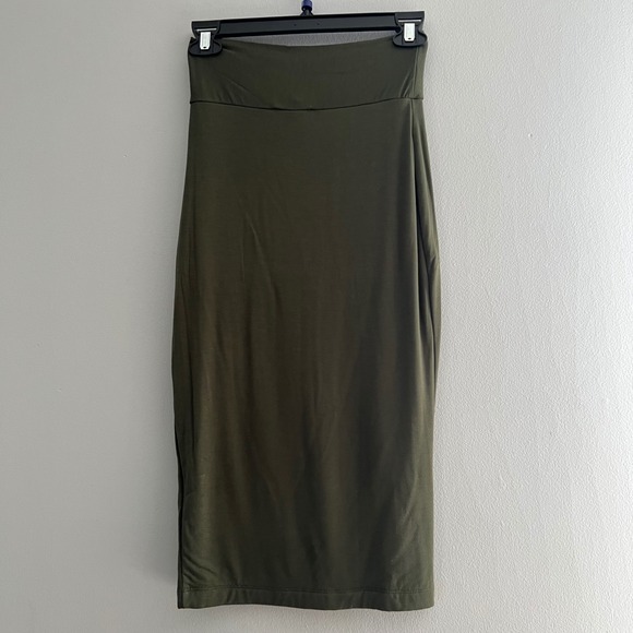 Jluxlabel Green Tube Midi Pencil Skirt Size Small Stretch Capsule Minimalist NEW - Picture 2 of 5